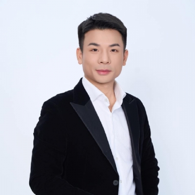 Đặng Nhật Tân- chuyên viên công ty chứng khoán